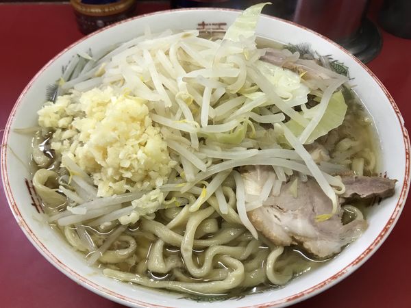 「大豚麺かため、にんにく」@ラーメン二郎 目黒店の写真