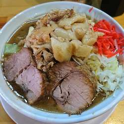 醤油並＋豚１枚＋辛旨(コールは紅生姜と背脂)