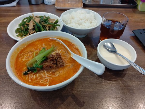 「陳麻家定食(チンジャオロース＋担々麺)950円→600円」@陳麻家 高崎駅西口店の写真