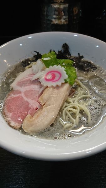 「煮干しそば」@中華そば いづるの写真