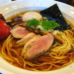 鴨清湯醤油ラーメン　味玉