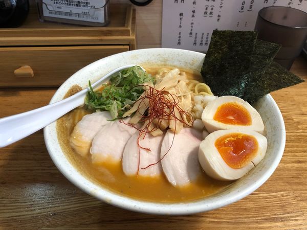 「特製濃厚鶏辛味噌　大盛り　1200円」@麺匠ようすけ 鶏煮亭の写真