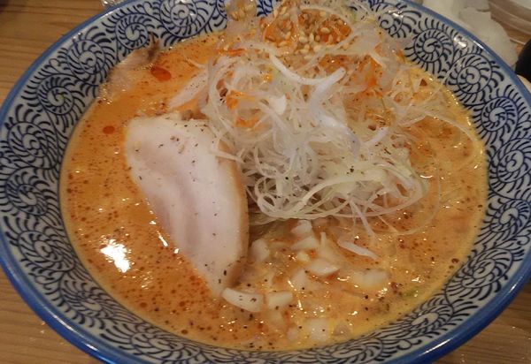 「ごまの辛いそば」@中華そば 笑歩の写真