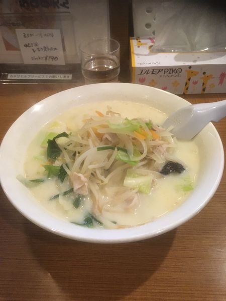 「豆乳野菜タンメン（840円）」@手打ちらーめん はやぶさの写真
