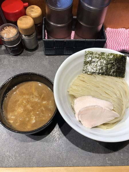 「濃厚豚骨魚介つけ麺850円➕大盛(クーポン)」@RAMEN 火影 produced by 麺処ほん田の写真