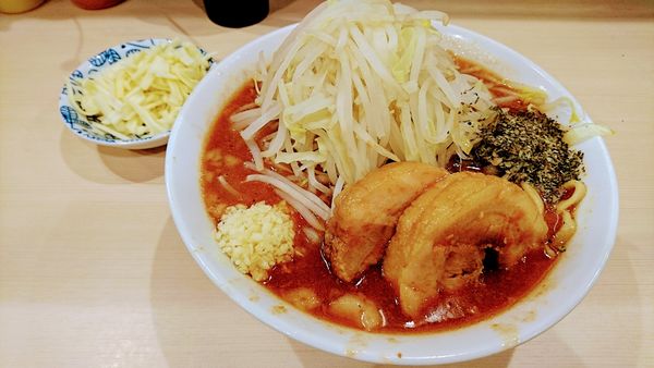 「【限定】La tomatina(麺少なめ･ニンニク･バジル)」@鷹の目 蒲田店の写真