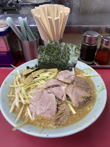 「ネギ味噌チャーシュー　太麺変更」@ラーメンショップ 牛久結束店の写真