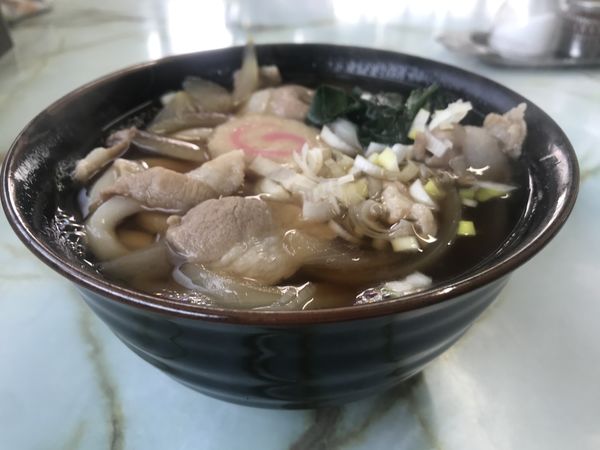 「肉うどん 400円」@月美食堂の写真