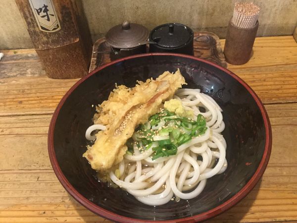 「ぶっかけうどん(¥320・ちくわ天サービス)」@ゆず屋製麺所の写真