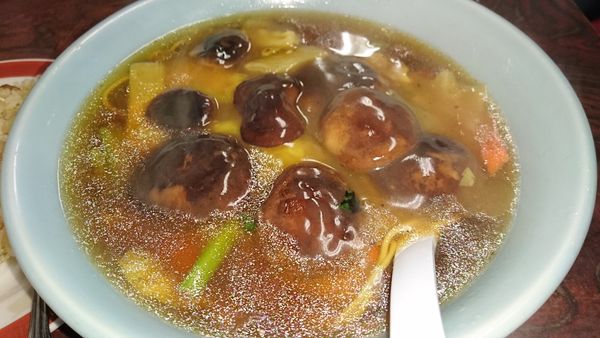 「しいたけソバ 小チャーハン」@酔来軒の写真