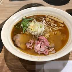 焼きあご塩らー麺