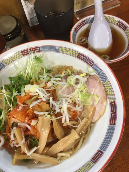 「キムチ油そば」@宝華らぁめんの写真