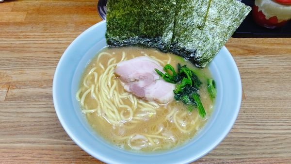 「ラーメン（並）」@横浜ラーメン はま家の写真