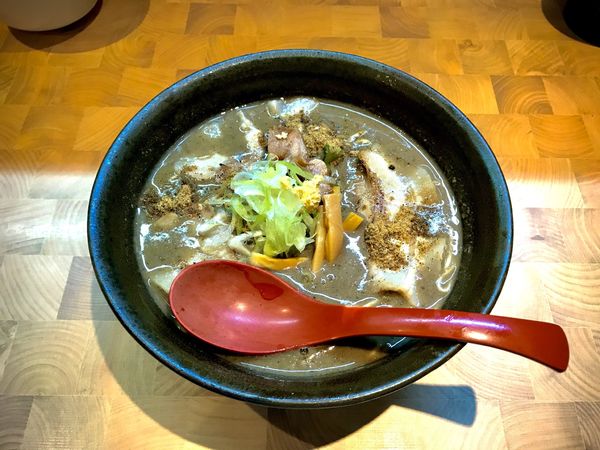 「でら煮干しラーメン大」@にぼしらーめん88の写真