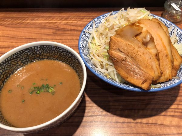 「つけめん+豚2枚」@ラーメン燈郎の写真