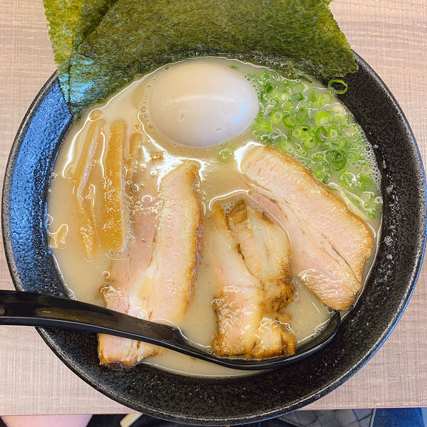 「マグロ白湯スペシャル」@東大和ラーメン大冬樹Season2の写真