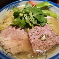 ひつじそば 人と羊の画像