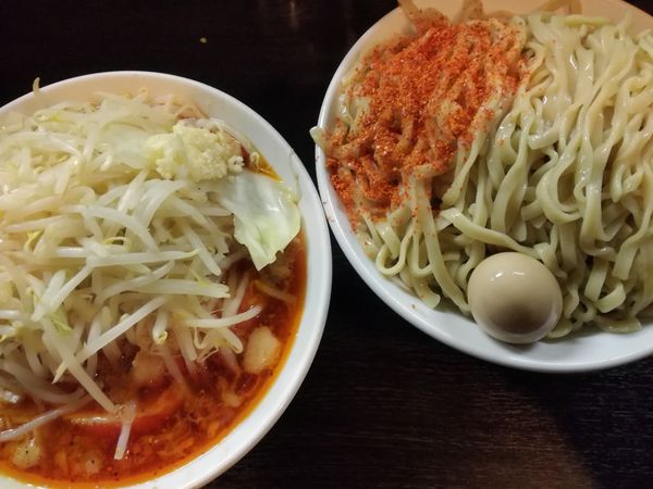 「つけ麺:950円(大盛:100円、麺まし700g)」@豚星。の写真