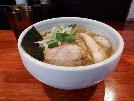 「柚子薫る塩らー麺」@麺屋 江武里の写真