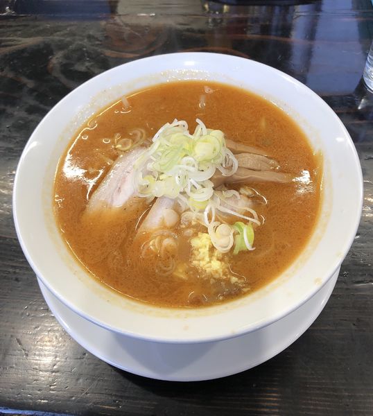 「味噌ラーメン780円」@うえんで 山鹿店の写真