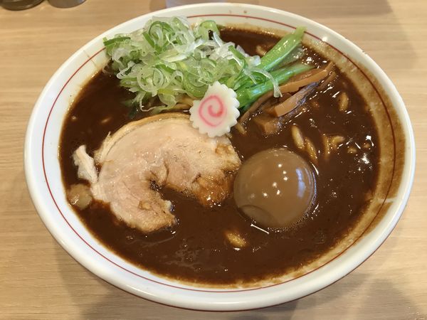 「六等星こってり味玉」@麺や 六等星の写真