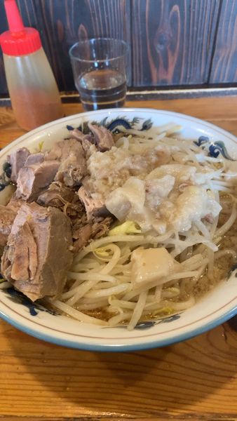 「しょうゆぶた増し(あぶらまし)」@ラーメン ぬま屋の写真
