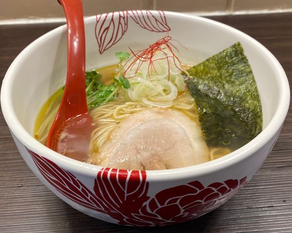 「貝出汁白醤油らーめんEXTRA980円」@麺処 あす花の写真