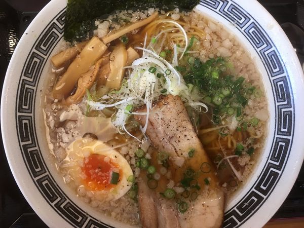 「背脂醤油ラーメン 690円」@優勝軒 日立店の写真