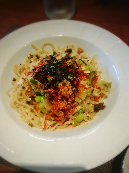 「オリジナル醤油ダレ汁無し担々麺」@中華バル 麻辣チャオの写真