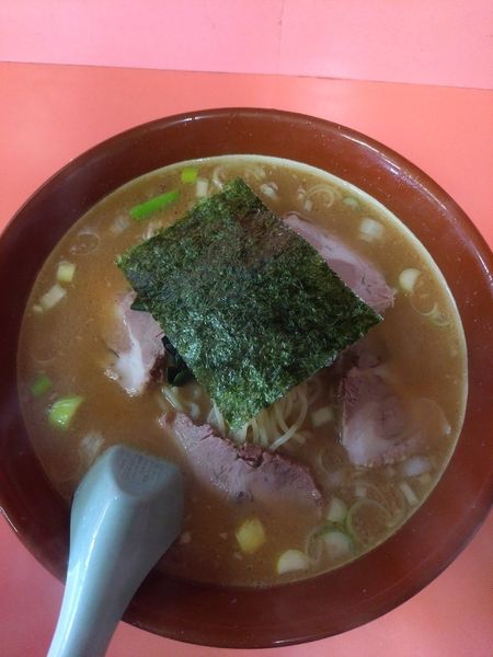 「ミソチャーシュー 中盛 ﾒﾝﾏ抜き」@ラーメンショップ 総和店の写真