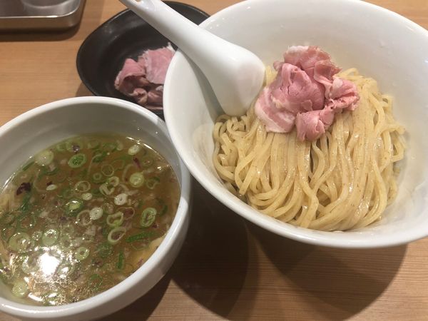 「つけ麺+チャーシュー」@らぁ麺 鳳仙花の写真
