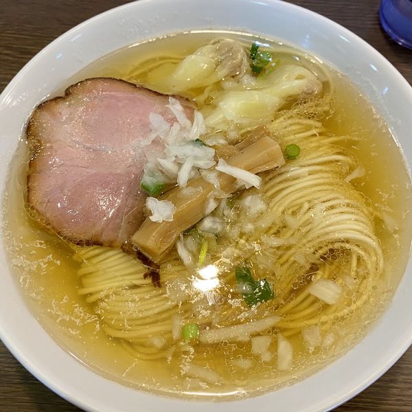 「ワンタン塩そば」@中華そばイデタの写真