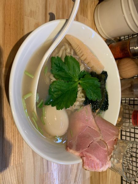 「貝塩味玉らーめん」@らーめん 改の写真