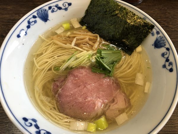 「鶏だし塩らーめん」@麺処 景虎 戸塚安行店の写真