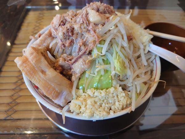 「中もりらーめん ヤサイニンニクアブラ」@麺屋 櫻弐の写真