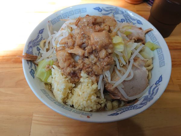 「ラーメン ニンニクアブラ」@ラーメン寿々㐂の写真