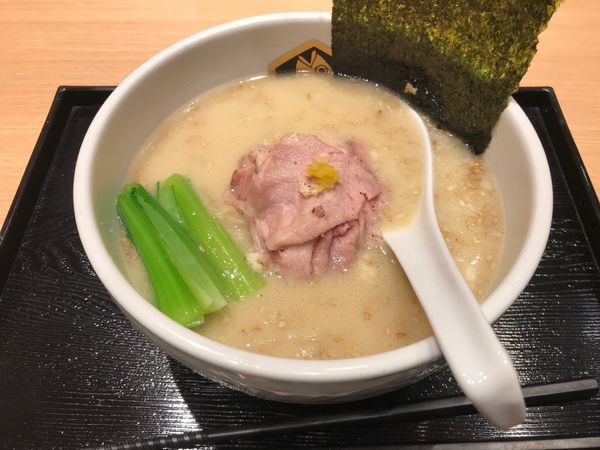 「胡麻真鯛らーめん　850円」@真鯛らーめん 麺魚 錦糸町PARCO店の写真