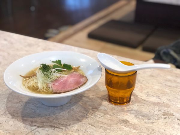 「焼きアゴと真鯛の塩そば」@塩家 誇道の写真