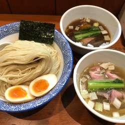 濃厚昆布水の淡麗つけ麺￥1000＋大盛￥200＋味玉￥120