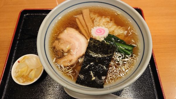 「中華そば　８５０円」@味処 むさし野の写真