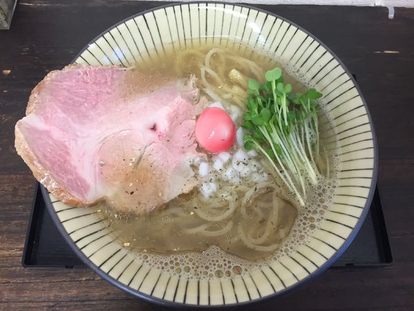 「白らーめん」@仮麺中(角打ち わかさや)の写真