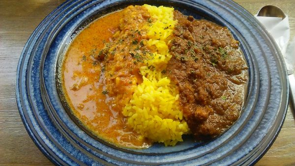 「SPあいがけカレー 1100円」@カリガリ 秋葉原店の写真