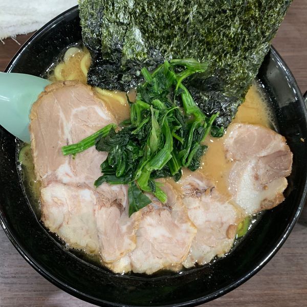 「ラーメン太麺760円＋チャーシュー180円＋小ライス70円。」@らーめん家 せんだい 鶴ヶ峰本店の写真