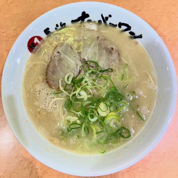 「長浜らーめん (700円)」@長浜ナンバーワン 博多デイトス店の写真