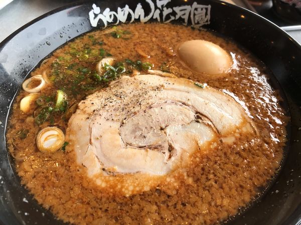 「黒武者　＋花月嵐マスターポイント　餃子」@らあめん花月嵐 ひたちなか高場店の写真