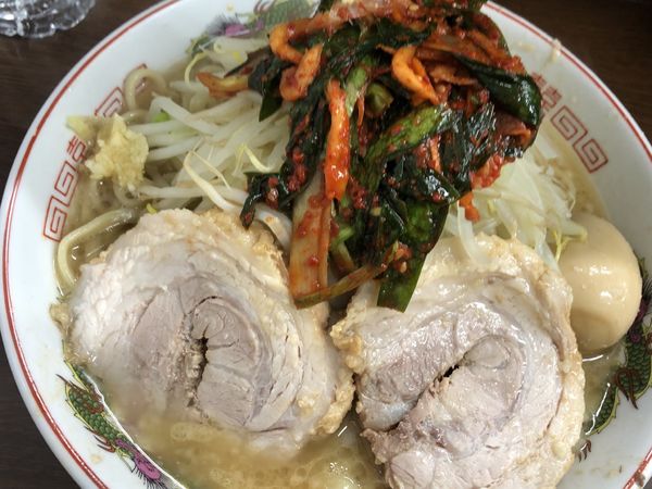 「小ラーメン、ニラキムチ、玉子」@ラーメン二郎 横浜関内店の写真