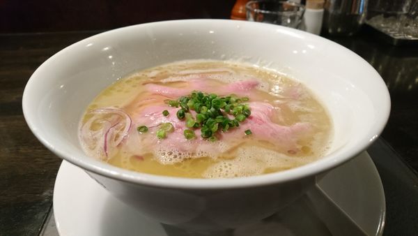 「【夜】限定：地鶏白湯らぁめん」@KaneKitchen Noodlesの写真
