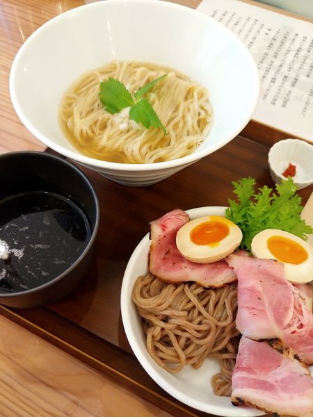 「イケ麺kasane combo(焼きあご)・プチrich」@自家製粉石臼挽き小麦 洛中その咲の写真