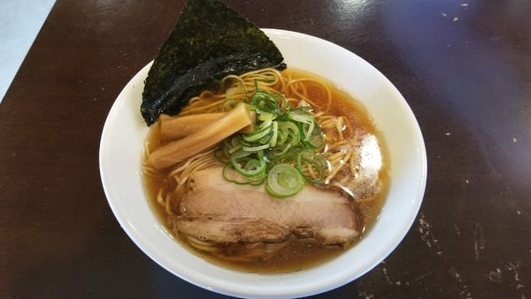 「醤油らーめん」@らーめんダイニング 庵の写真