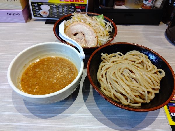 「ブタ二郎つけ麺(中盛・250g)840円→700円」@高崎青春ブタ二郎の写真